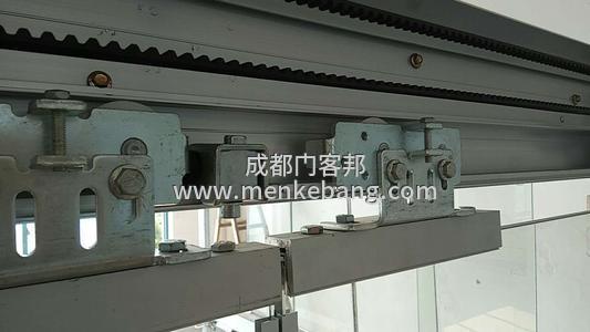 自動門軌道脫落調哪里,自動門軌道可以上油嗎