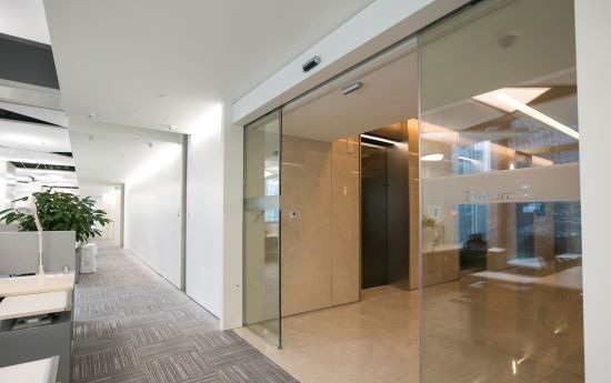 無框玻璃自動感應門工程